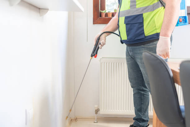 Best Pest Prevention Services  in Wolf Lake, MI